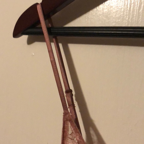 VS Slip - Picture 4 of 5